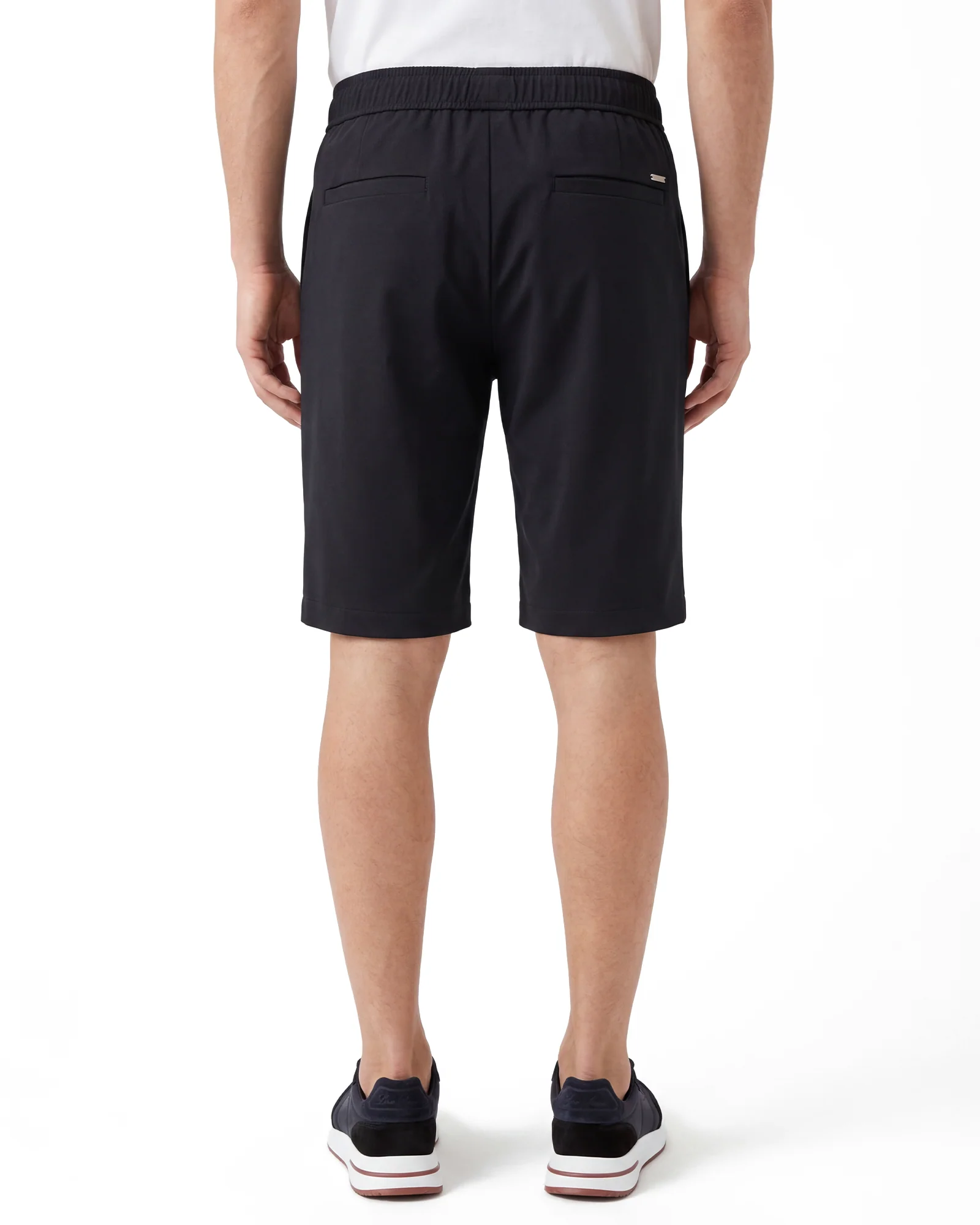 Luxe 26 Shorts - Black - Image 4