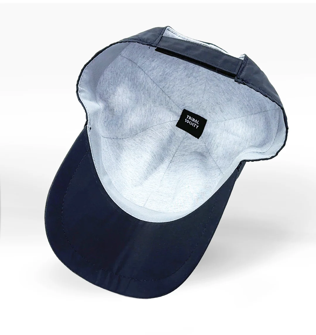 Luxury Cap - Black - Image 3