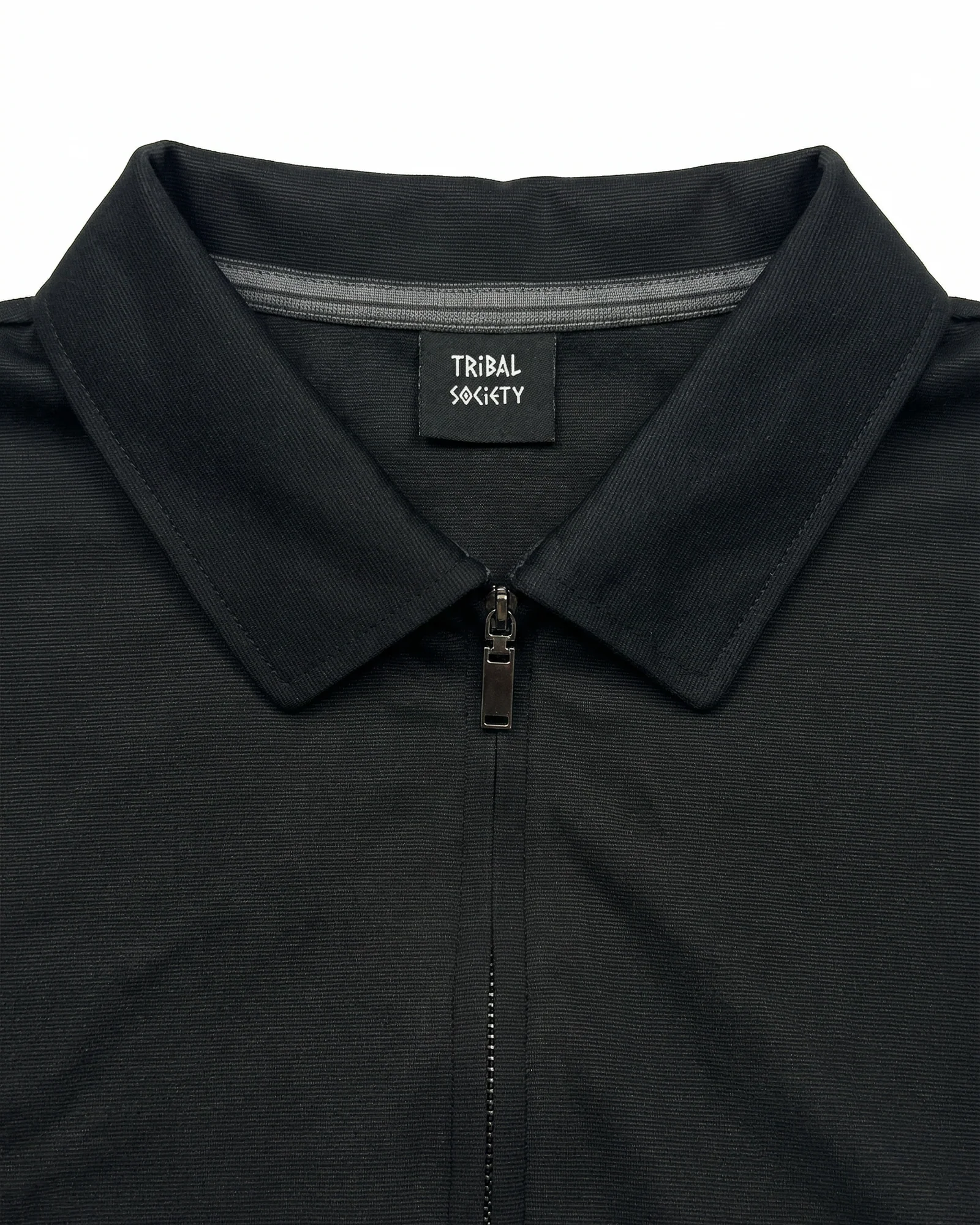 Luxury Polo 26 - Black - Image 4