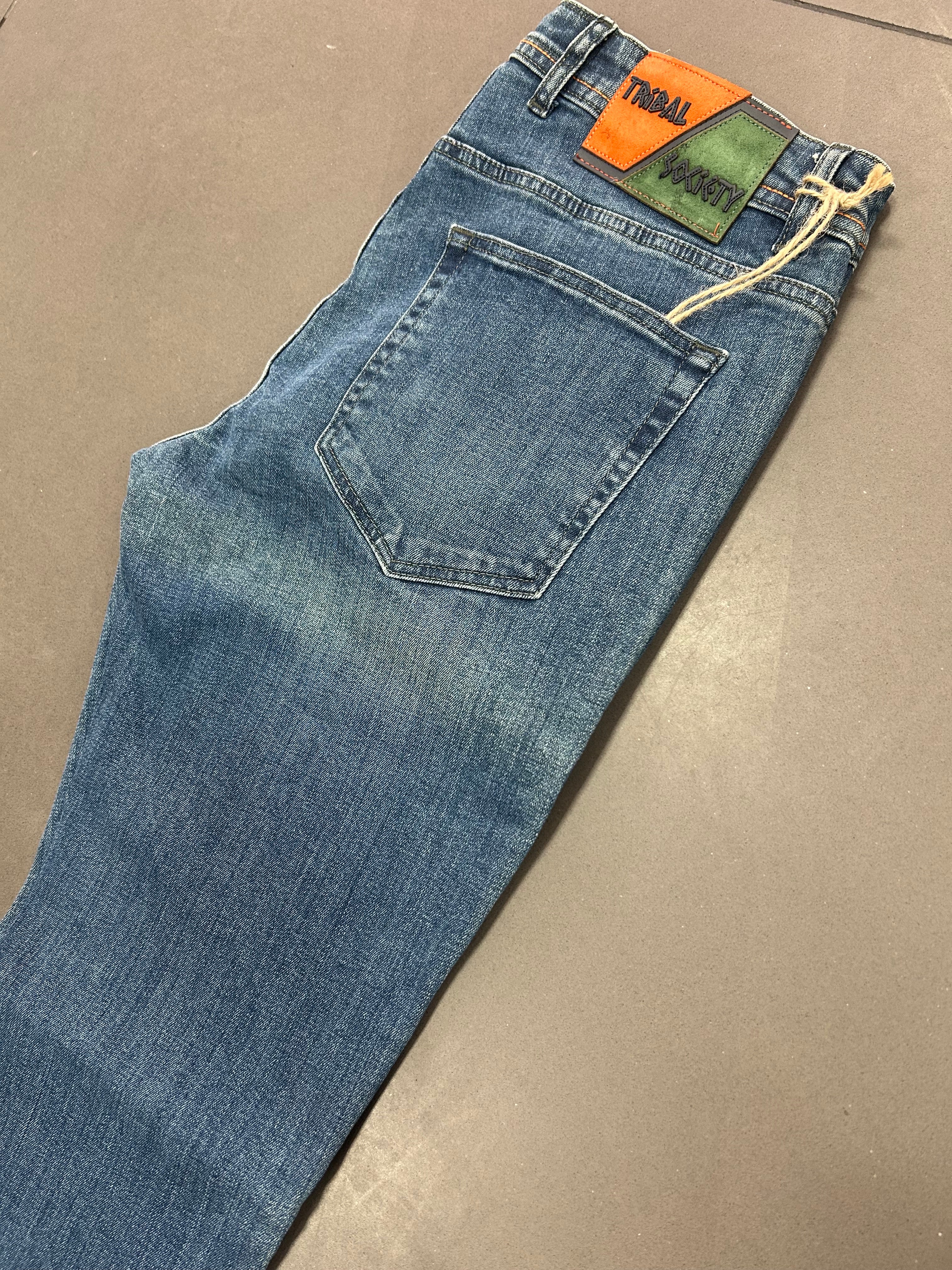 RESELL: 028 Jeans - Image 2