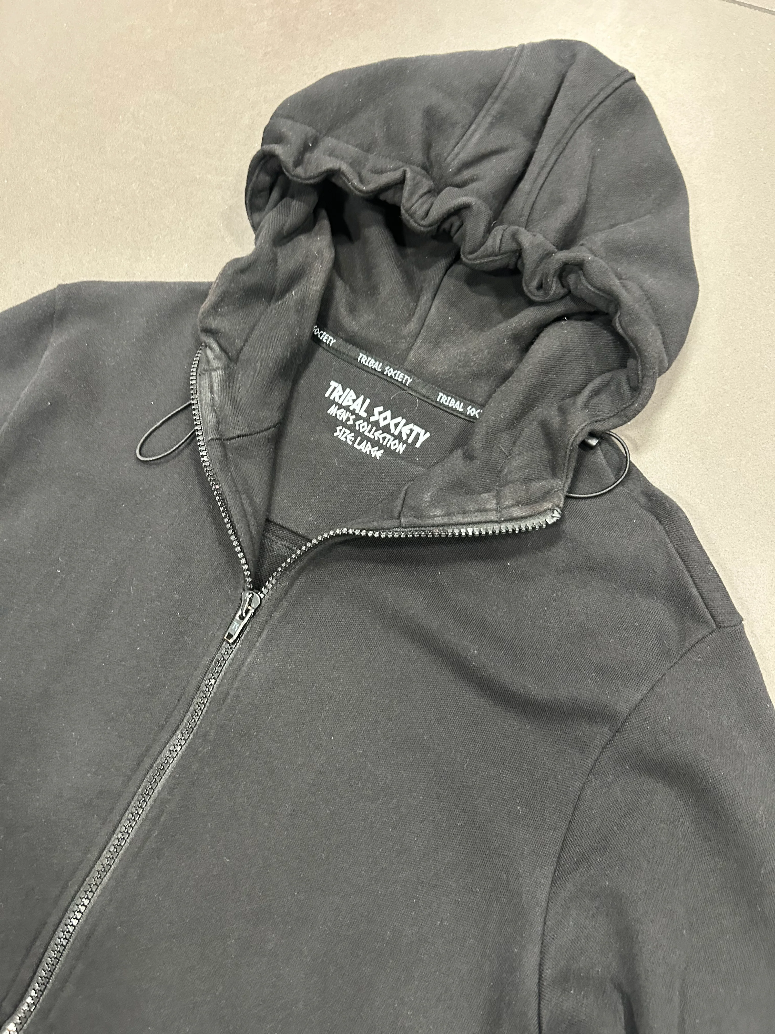 RESELL: Black Full Zip Hoodie, Large - Image 3