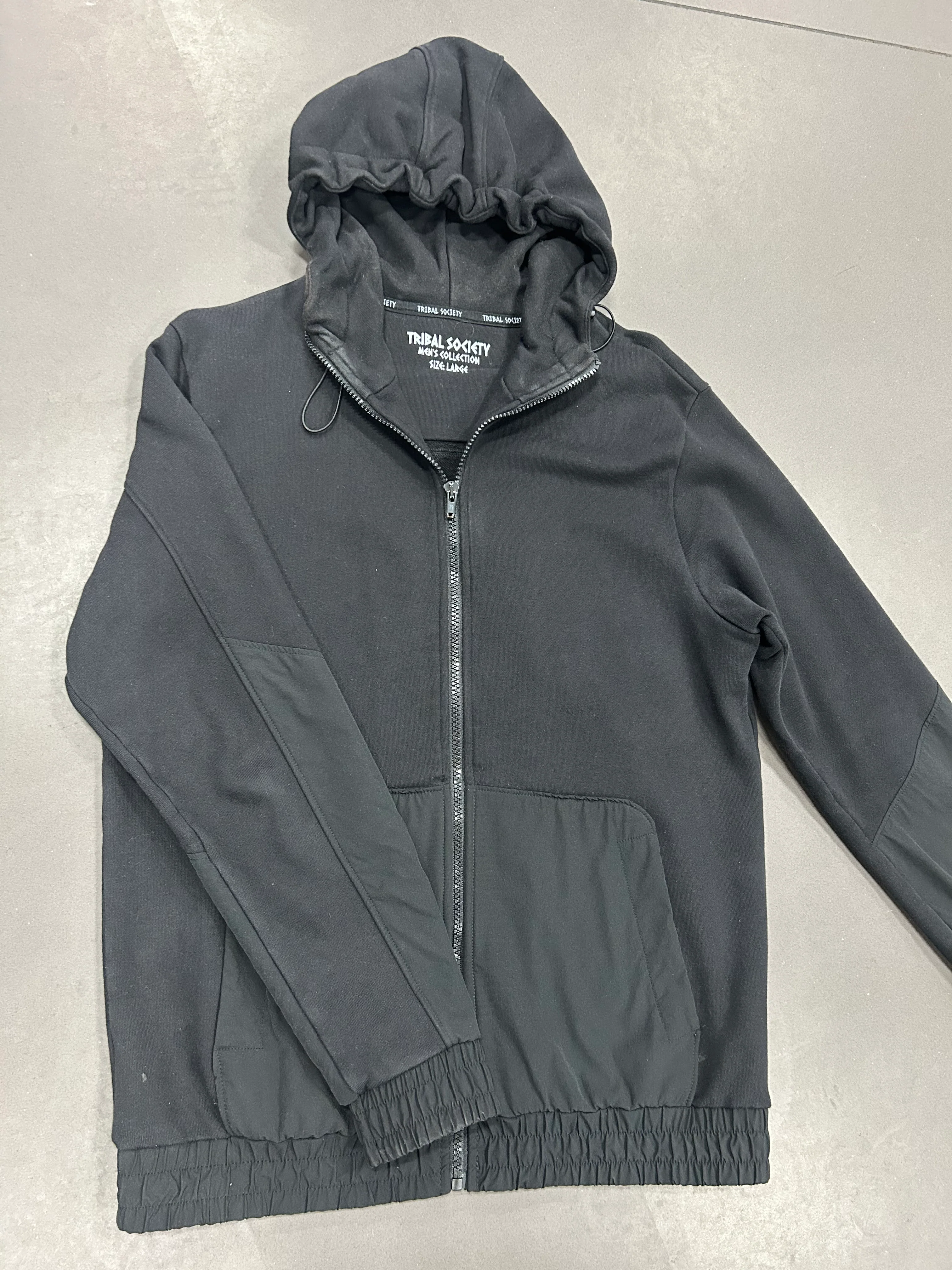 RESELL: Black Full Zip Hoodie, Large - Image 5