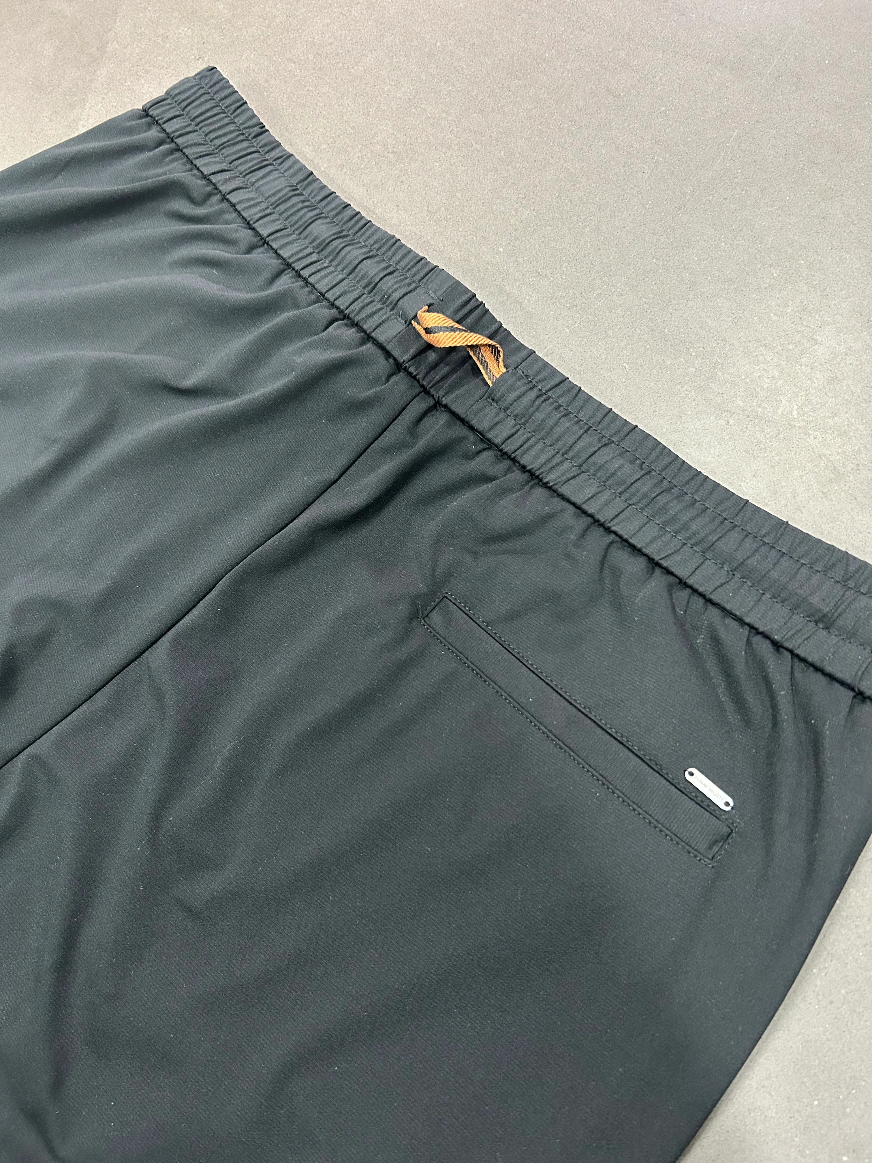 RESELL: Black luxe jogger, 3XL - Image 4