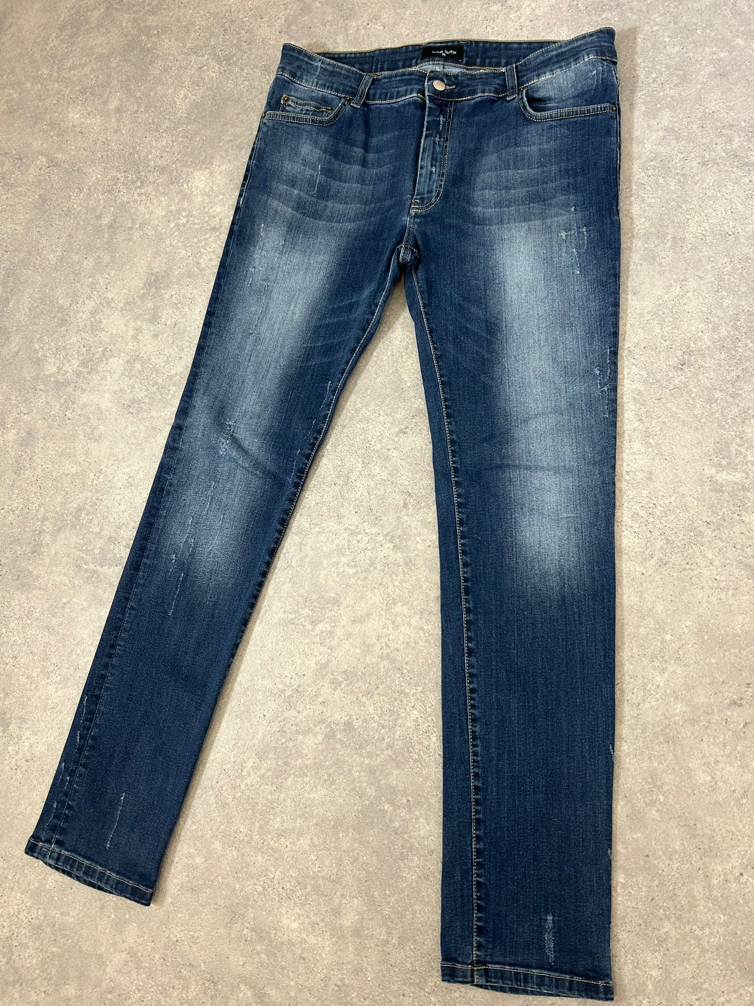 RESELL: Distressed Denim Jeans 31/36 - Image 5