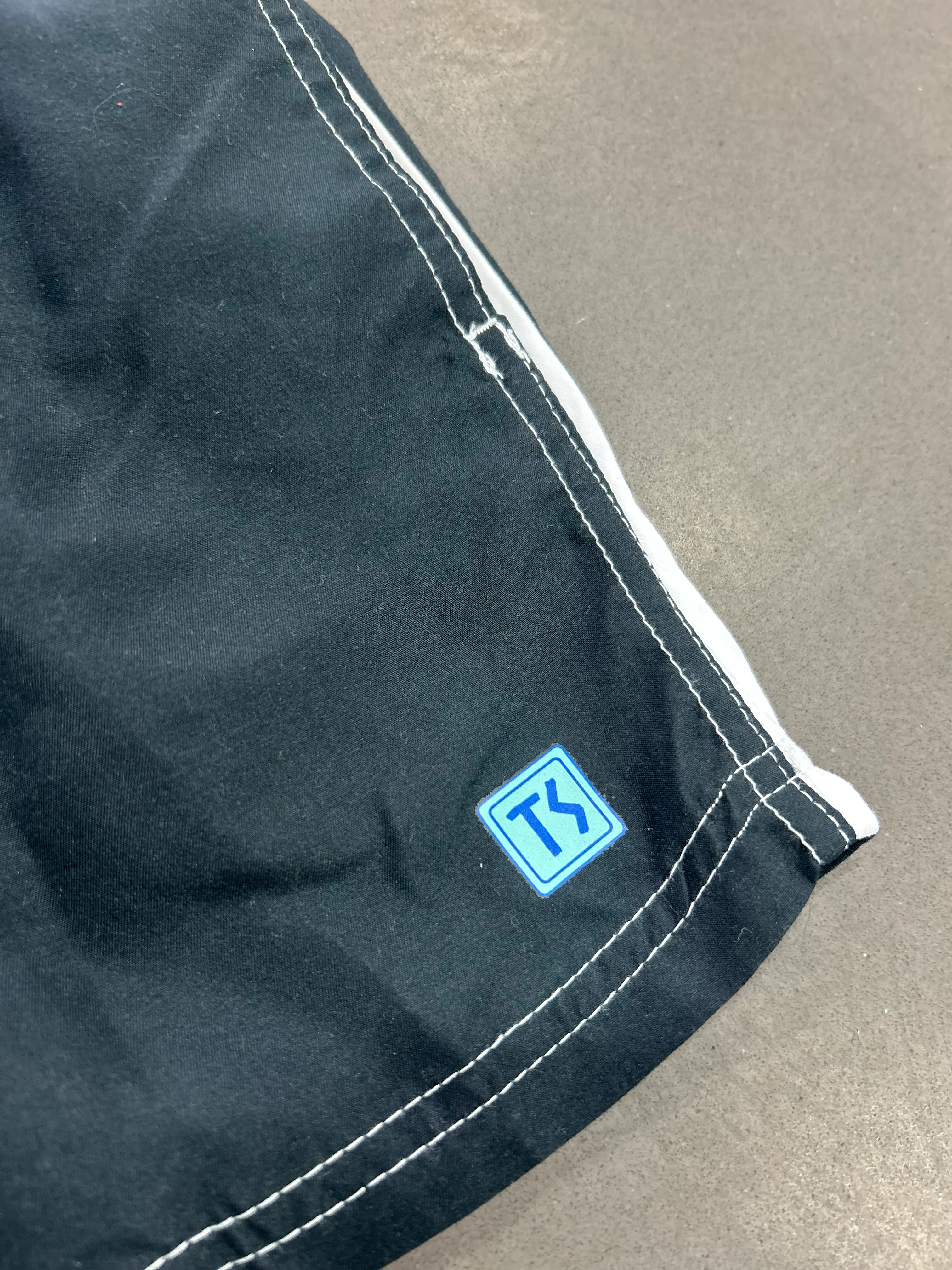 RESELL: Kids black swim shorts - Image 3