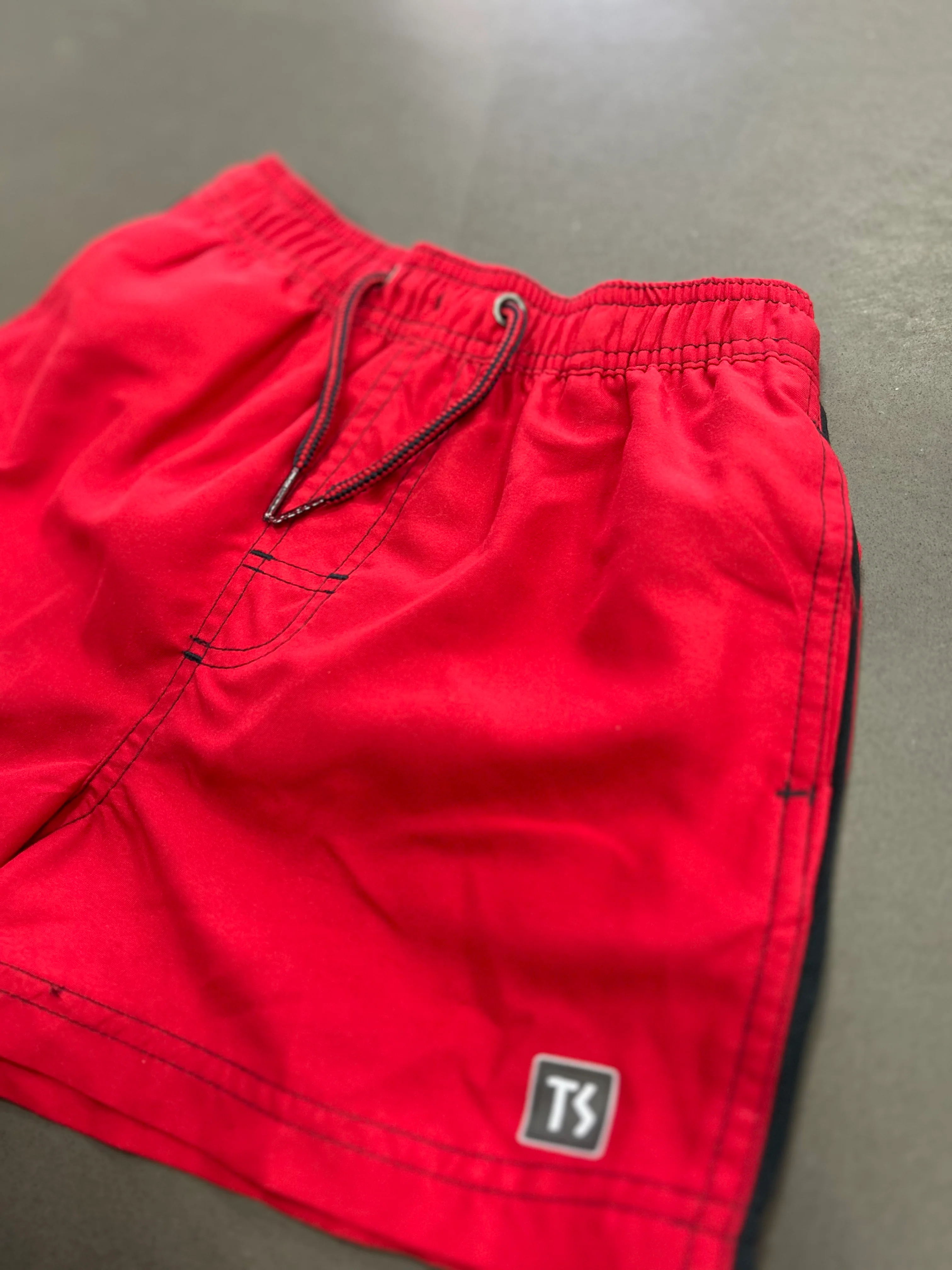 RESELL: Kids red swim shorts - Image 3