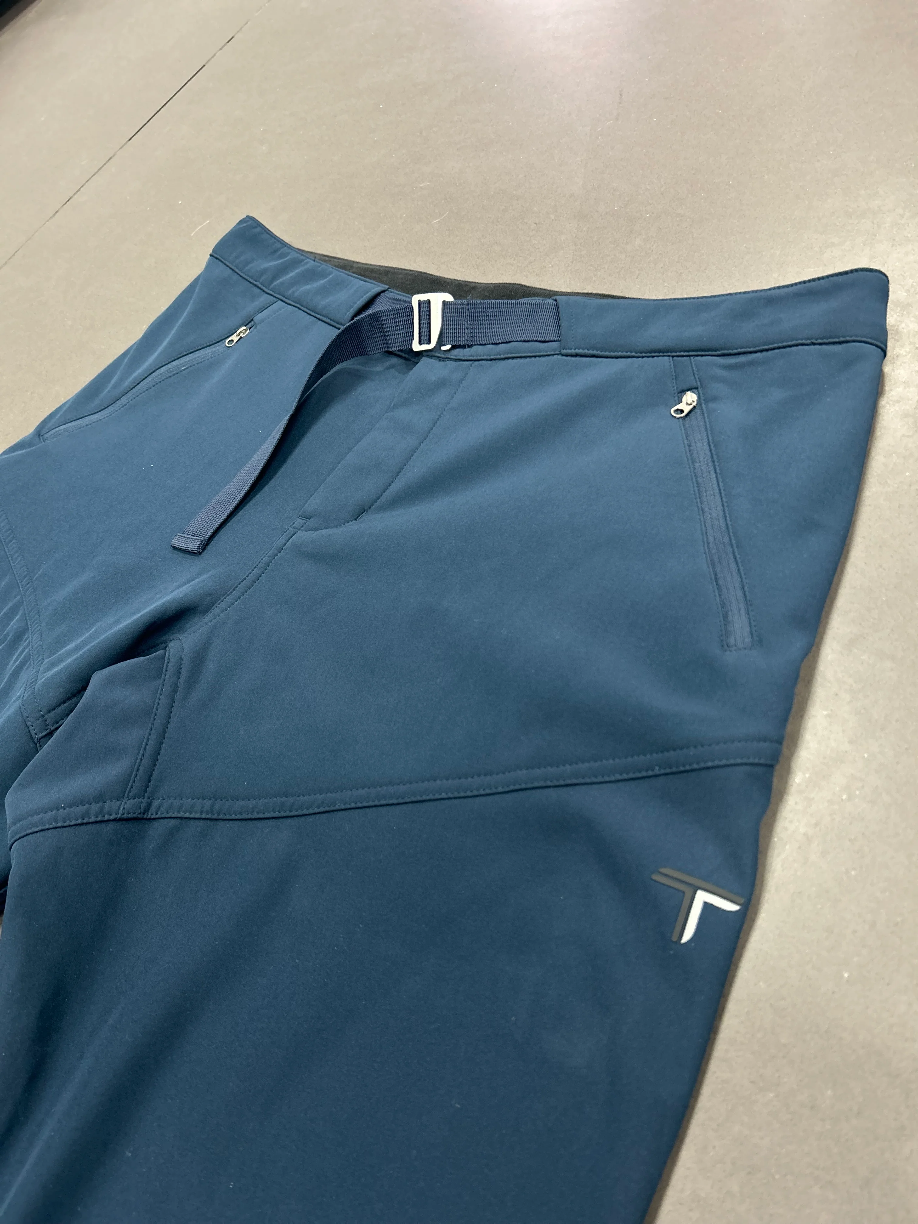 RESELL: Navy Trek Tech Pants 3XL - Image 4