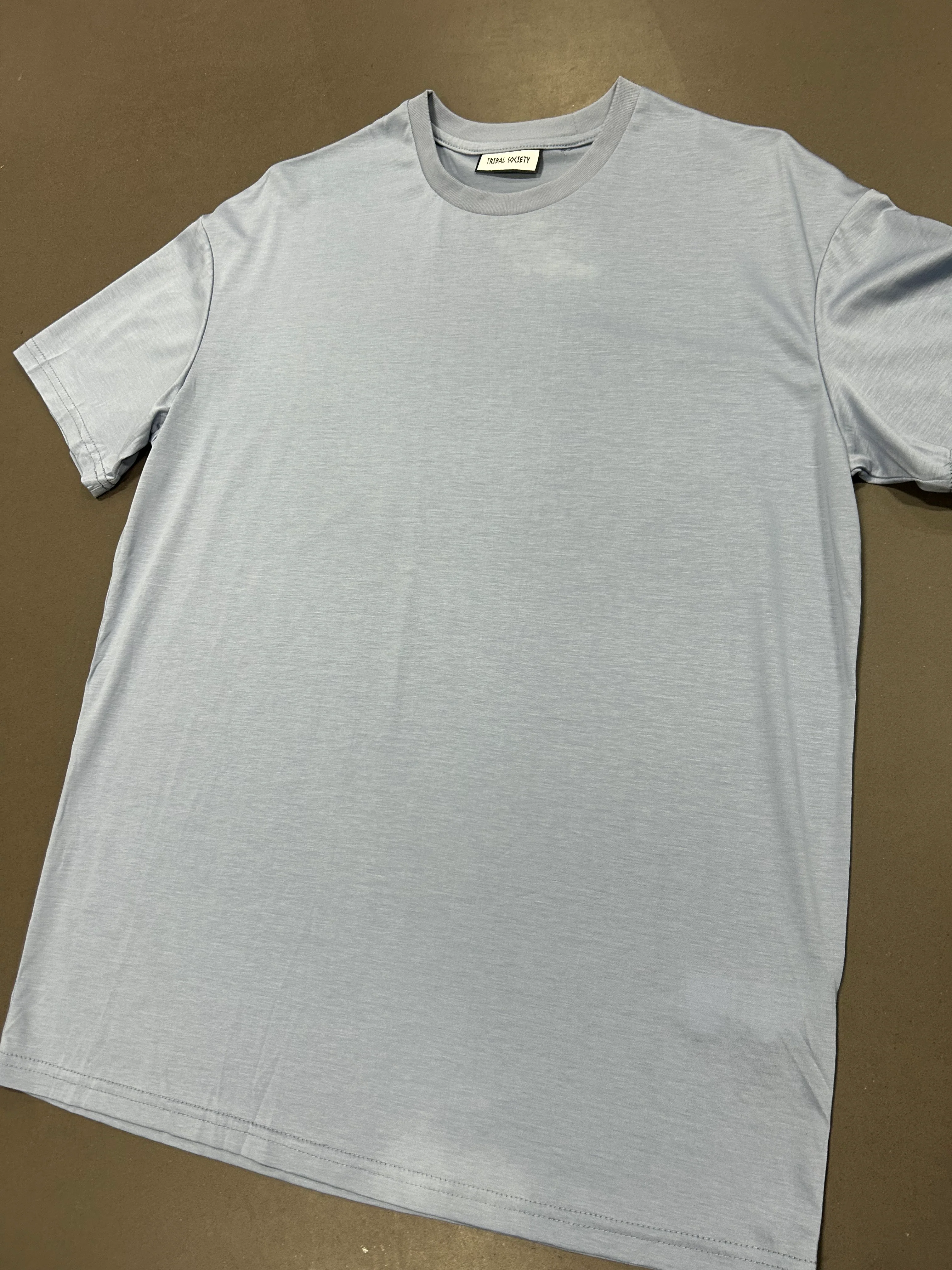 RESELL: Ski Luxe Tee, Medium - Image 2