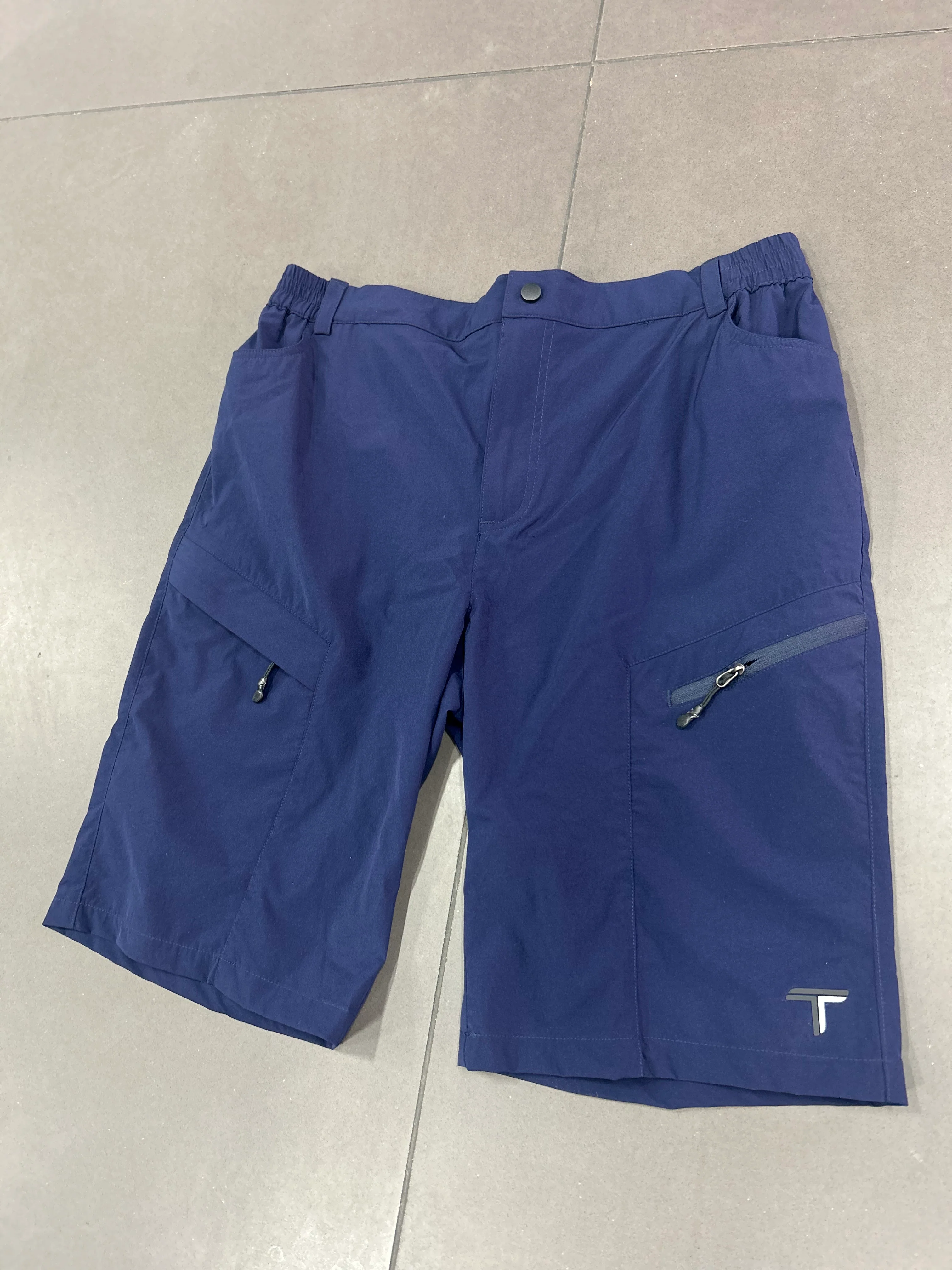 RESELL: Steel Blue Tech Shorts 3XL - Image 2
