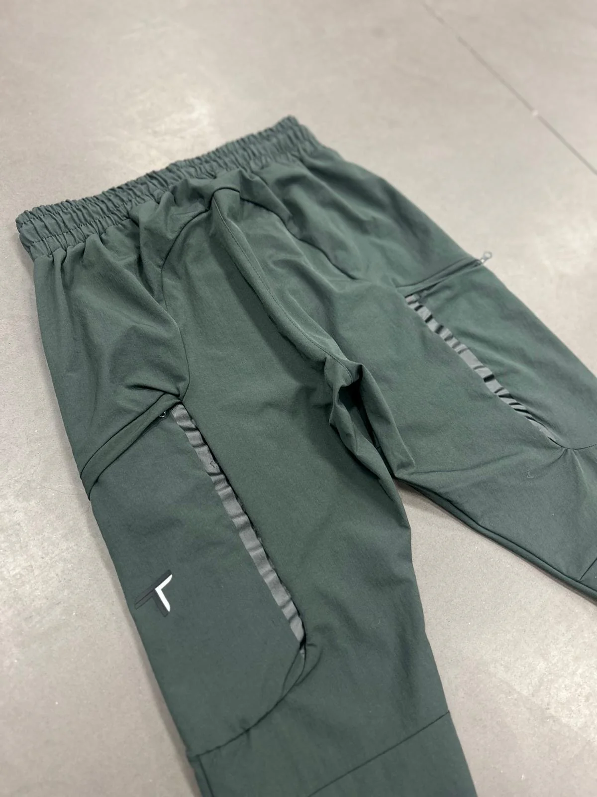 RESELL: T2 TTECH Pants Green - Size S - Image 5